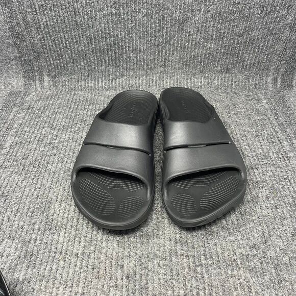 OOFOS Black Men's Sandals - Picture 2 of 6